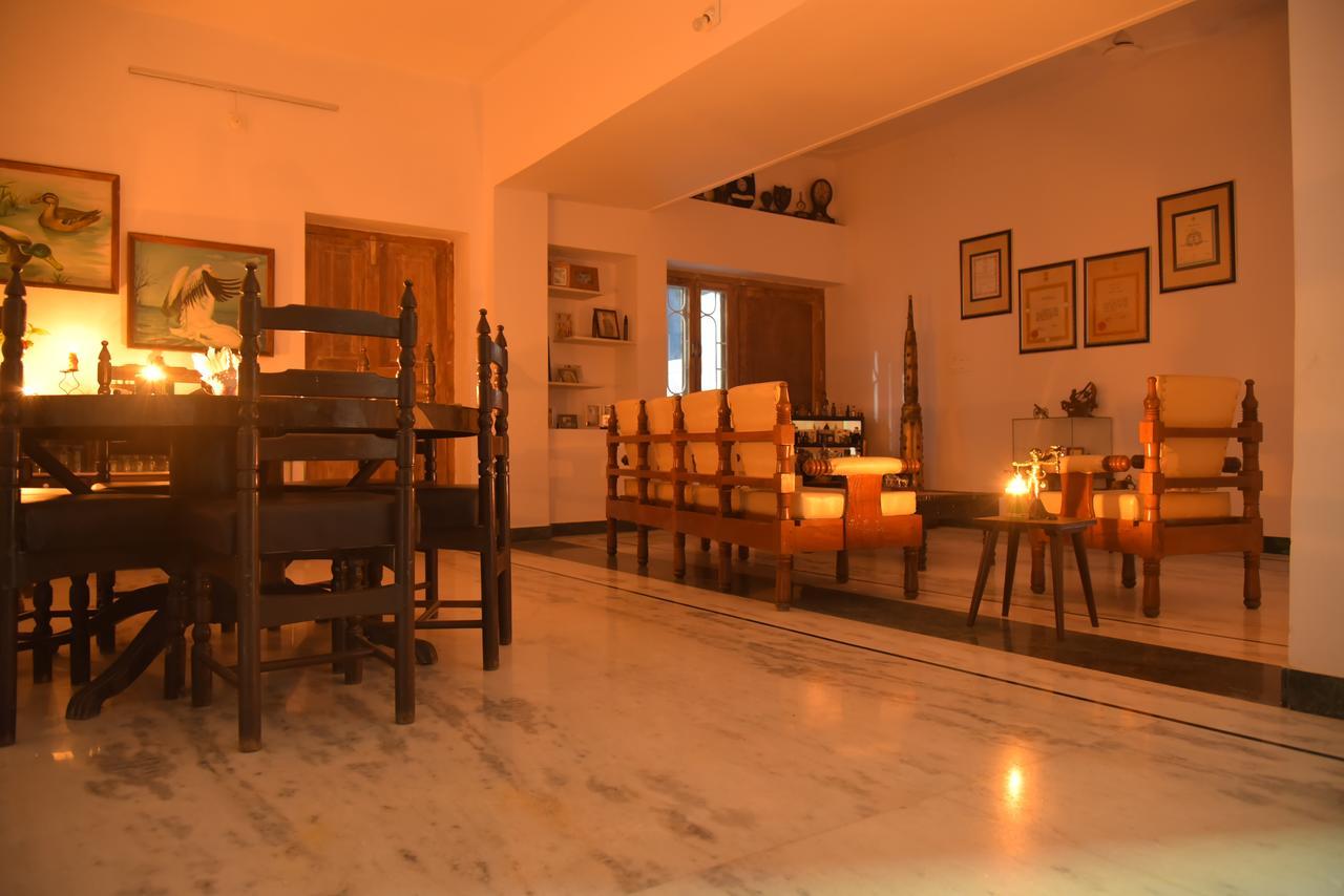 Bed and Breakfast Mahavir Niwas Udaipur Exterior foto